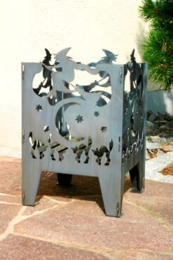 SvenskaV Feuerkorb Hexe S