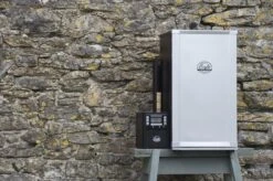 Bradley Digital Smoker 4-Rack / Elektro Räucherofen -Angebote Grillgarten Store 13238 Bradley Smoker digital 4r