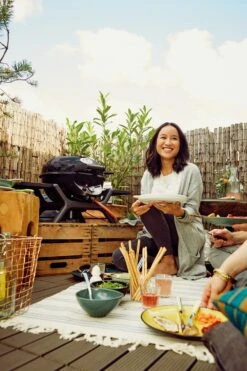 Outdoorchef Minichef 420 G Gas Tischgrill -Angebote Grillgarten Store 18 128 05 18 128 06 P 420 G MINICHEF view1 amb