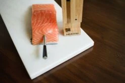 Meater Plus 50 Meter Reichweite Bluetooth Und WLAN Grillthermometer -Angebote Grillgarten Store 18381 Meater Lachs