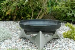 SvenskaV Design Feuerschale Arka L - Ø 45 Cm - Rohstahl Mit Edelstahlfuß