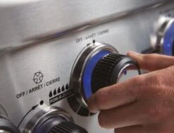 Broil King Regal 490 Black - Modell 2021 -Angebote Grillgarten Store 957283 7 REGAL XL PRO FEATURE 05