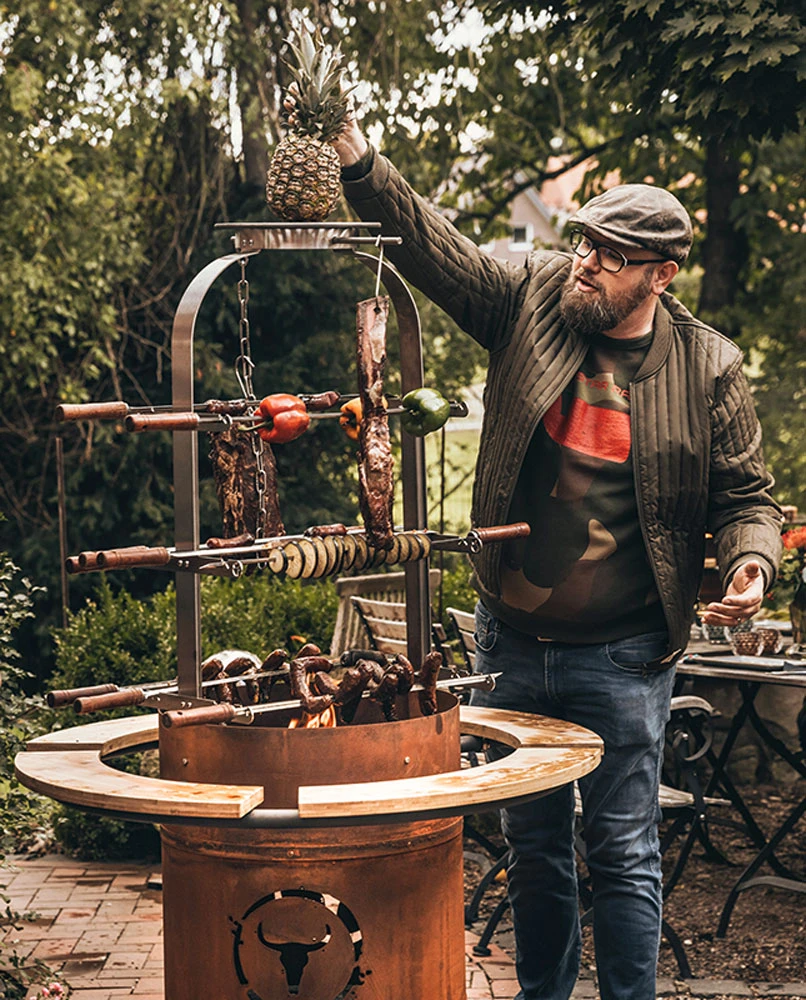 Moesta Bandit FirePlace 57 Cm Durchmesser - Inkl. Asado Grill Aufsatz Und Ablagebretter Bambus 7 Moesta Bandit FirePlace 57 Cm Durchmesser - Inkl. Asado Grill Aufsatz Und Ablagebretter Bambus – Bild 7