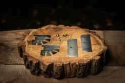 Axtschlag Flammlachsbrett Essential Line Birke - Schraubhalterung - Mit Halterung Für Feuerschalen Und Feuertonnen -Angebote Grillgarten Store Axtschlag Essential Flammlachsbrett Halterung Edestahl