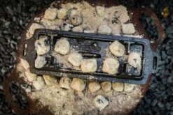 Grillfürst Dutch Oven Set BBQ Kastenform BK4 Aus Gusseisen - X-DEAL Inkl. Tragetasche / Aufbewahrungstasche, Gusseisen Pflege Und Deckelheber -Angebote Grillgarten Store BBQ Kastenform Feuerschale