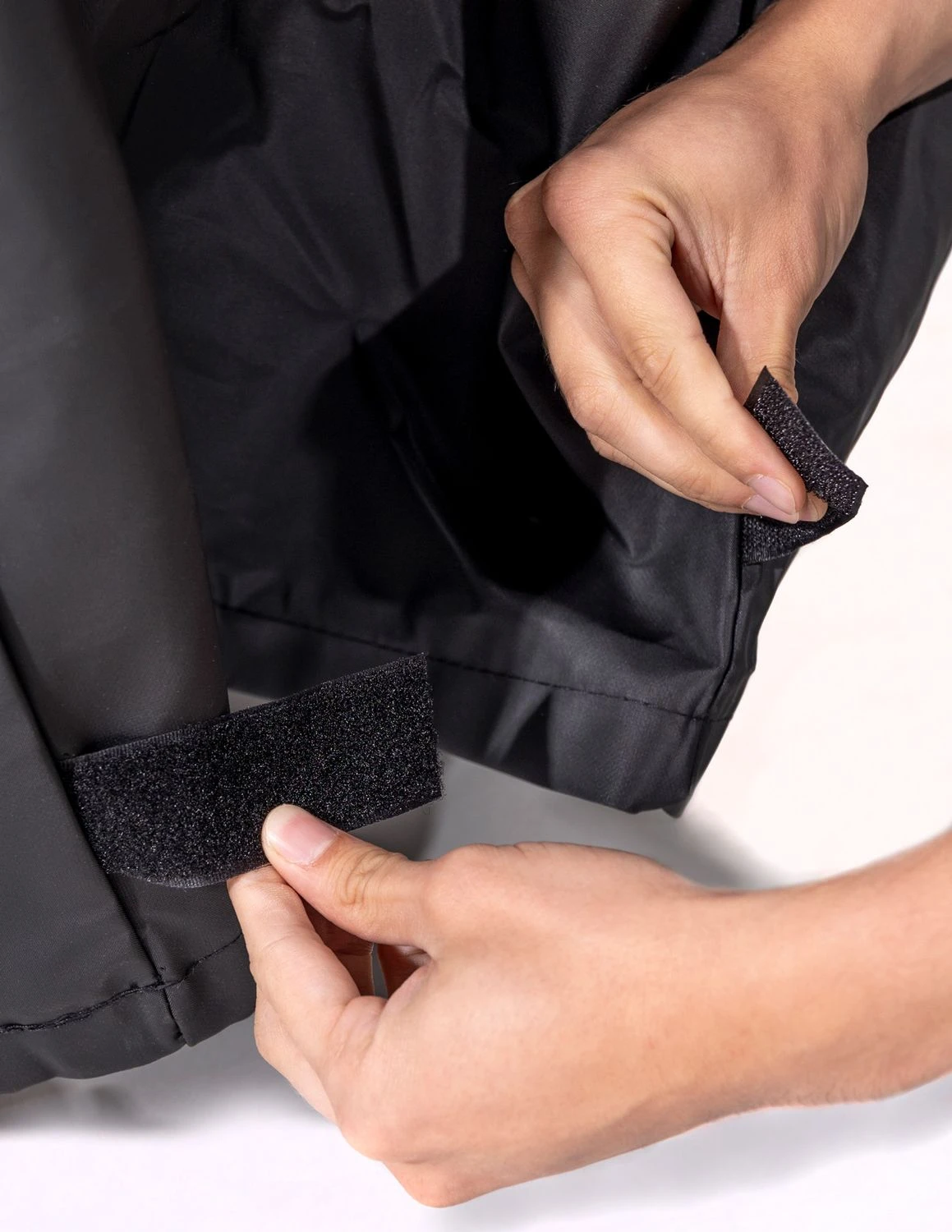 Broil King Grill Abdeckhaube Für ROYAL / GEM 300er Serie 1 Broil King Grill Abdeckhaube Für ROYAL / GEM 300er Serie