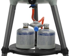 CADAC Camping Gasgrill Carri Chef 40 / BBQ + Grill2Braai + Dome - 50mbar -Angebote Grillgarten Store CADAC Carri Chef 40 Ablage Gaskatuschen