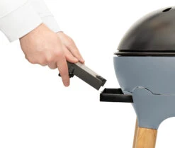 CADAC Gasgrill Citi Chef 40 FS BBQ / Dome Steel Grey, 50 Mbar 15 CADAC Gasgrill Citi Chef 40 FS BBQ / Dome Steel Grey, 50 Mbar -Angebote Grillgarten Store CADAC Citi Chef 40 FS Steel Grey Seitenablagen