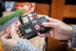 Grillfürst Funk-Thermometer / Grillthermometer / Grillgut Thermometer - Eintracht Frankfurt Edition -Angebote Grillgarten Store Eintracht Thermometer Fuehler aufbewahrung