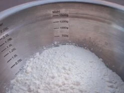 Grillfürst BBQ 3er Edelstahlschüssel Set Mit Glasdeckel -Angebote Grillgarten Store Grillfuerst BBQ Edelststahlschuesseln mit Skala