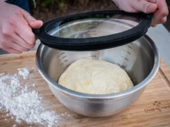 Grillfürst BBQ 3er Edelstahlschüssel Set Mit Glasdeckel -Angebote Grillgarten Store Grillfuerst Edelstahlschuessel Teig gaehren lassen