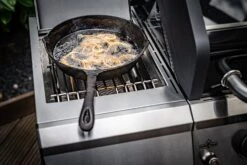 Grillfürst G620G 6-Brenner Gasgrill Mit Hochtemperaturbrenner, Heckbrenner Und Gusseisen Rosten -Angebote Grillgarten Store Grillfuerst Gasgrill G620G Gusspfanne Steakzone