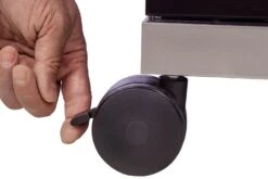 Grillfürst G620G 6-Brenner Gasgrill Mit Hochtemperaturbrenner, Heckbrenner Und Gusseisen Rosten -Angebote Grillgarten Store Grillfuerst Gasgrill G620G Lenkrollen mit Feststellbremse