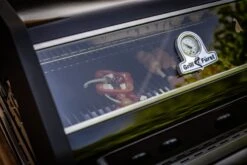 Grillfürst S330G 3-Brenner Gasgrill Mit Seitenkocher Und Gusseisen Rosten 10 Grillfürst S330G 3-Brenner Gasgrill Mit Seitenkocher Und Gusseisen Rosten -Angebote Grillgarten Store Grillfuerst Gasgrill Sichtscheibe