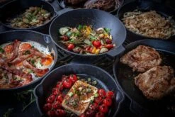 Grillfürst Gusseisen Wok Mit 2 Griffen Ø 30 Cm 14 Grillfürst Gusseisen Wok Mit 2 Griffen Ø 30 Cm -Angebote Grillgarten Store Grillfuerst Gusseise Pfannen