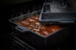 Grillfürst Dutch Oven Set BBQ Kastenform BK6 Aus Gusseisen - X-DEAL Inkl. Tragetasche / Aufbewahrungstasche, Gusseisen Pflege Und Deckelheber -Angebote Grillgarten Store Grillfuerst Gusseisen Kastenform BK6 Rouladen 1