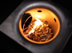 Grillfürst Pelletgrill / Pelletsmoker S280 -Angebote Grillgarten Store Grillfuerst Pelletgril Zuendung Gluehstab