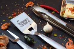 Grillfürst Premium Grillbesteck Set Mit Grillzange, -Wender Und -Gabel - 1. FC Köln Edition -Angebote Grillgarten Store Grillfuerst Premium Grillwender FC Koeln