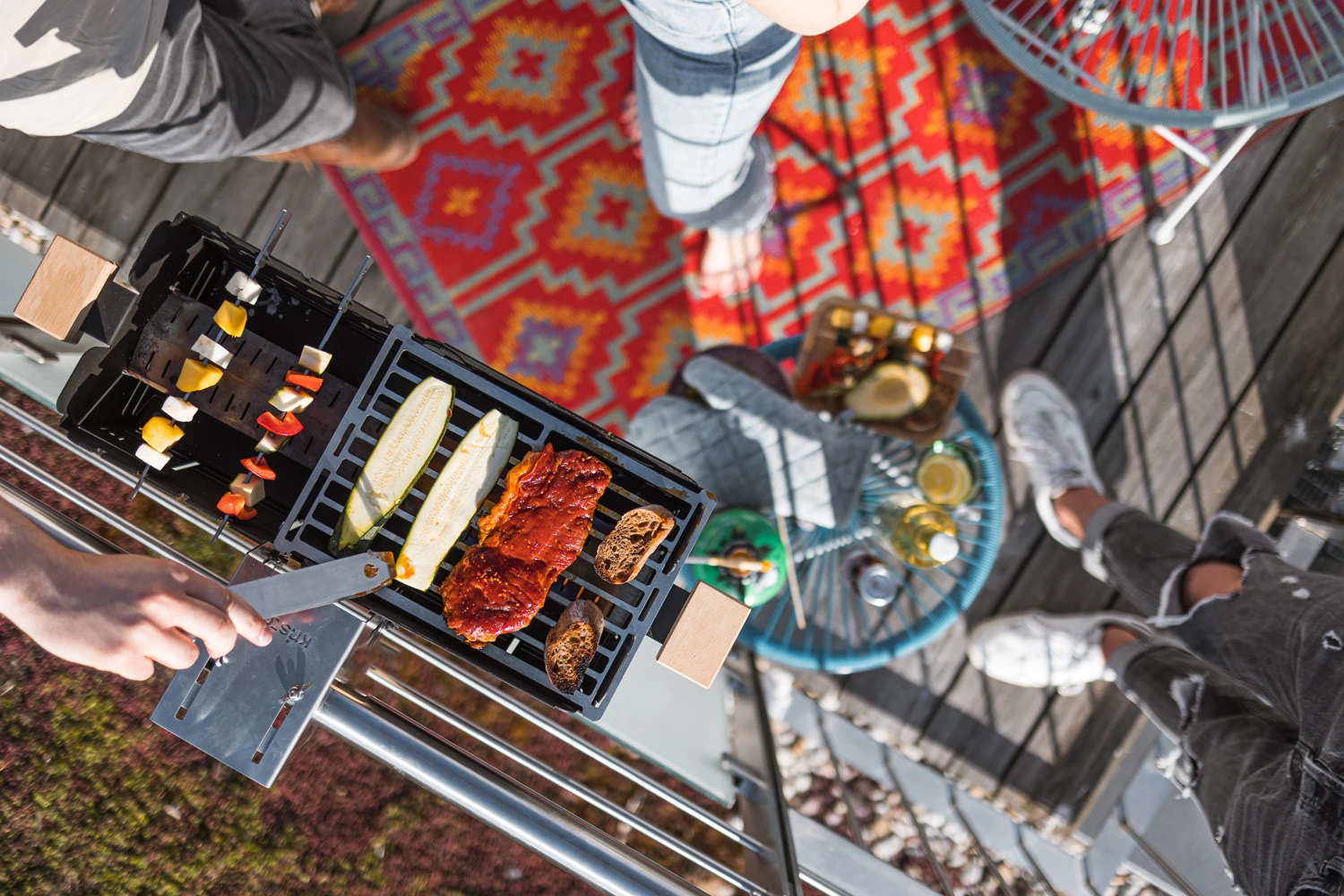 Knister Gasgrill - Ausziehbarer Kompaktgrill 12 Knister Gasgrill - Ausziehbarer Kompaktgrill – Bild 12