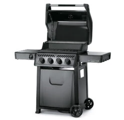 Napoleon Freestyle 425 Gasgrill, Graphit - Modell 2023 15 Napoleon Freestyle 425 Gasgrill, Graphit - Modell 2023 -Angebote Grillgarten Store Napoleon Freestyle 425 graphit side Deckel offen