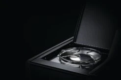 Napoleon Rogue 425 Gasgrill Mit Seitenbrenner Und Heckbrenner Inkl. Drehspieß -Angebote Grillgarten Store Napoleon Gasgrill Rogue Seitenkocher 2