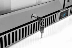 Napoleon Outdoor - Kühlschrank, 210 Liter, 2-türig Mit Doppelverglasung Und LED Beleuchtung - Wasserdicht Nach IP24 23 Napoleon Outdoor - Kühlschrank, 210 Liter, 2-türig Mit Doppelverglasung Und LED Beleuchtung - Wasserdicht Nach IP24 -Angebote Grillgarten Store Napoleon Outdoor Kueche Kuehlschrank 2 tuerig Schloss