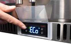 Napoleon Outdoor - Kühlschrank, 210 Liter, 2-türig Mit Doppelverglasung Und LED Beleuchtung - Wasserdicht Nach IP24 22 Napoleon Outdoor - Kühlschrank, 210 Liter, 2-türig Mit Doppelverglasung Und LED Beleuchtung - Wasserdicht Nach IP24 -Angebote Grillgarten Store Napoleon Outdoor Kueche Kuehlschrank Eco Mode