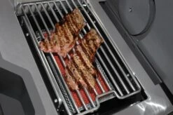 Napoleon Prestige Pro 500-3 Edelstahl Gasgrill Inkl. Drehspieß - Modell 2023 -Angebote Grillgarten Store Napoleon Prestige Pro Sizzle Zone Steaks