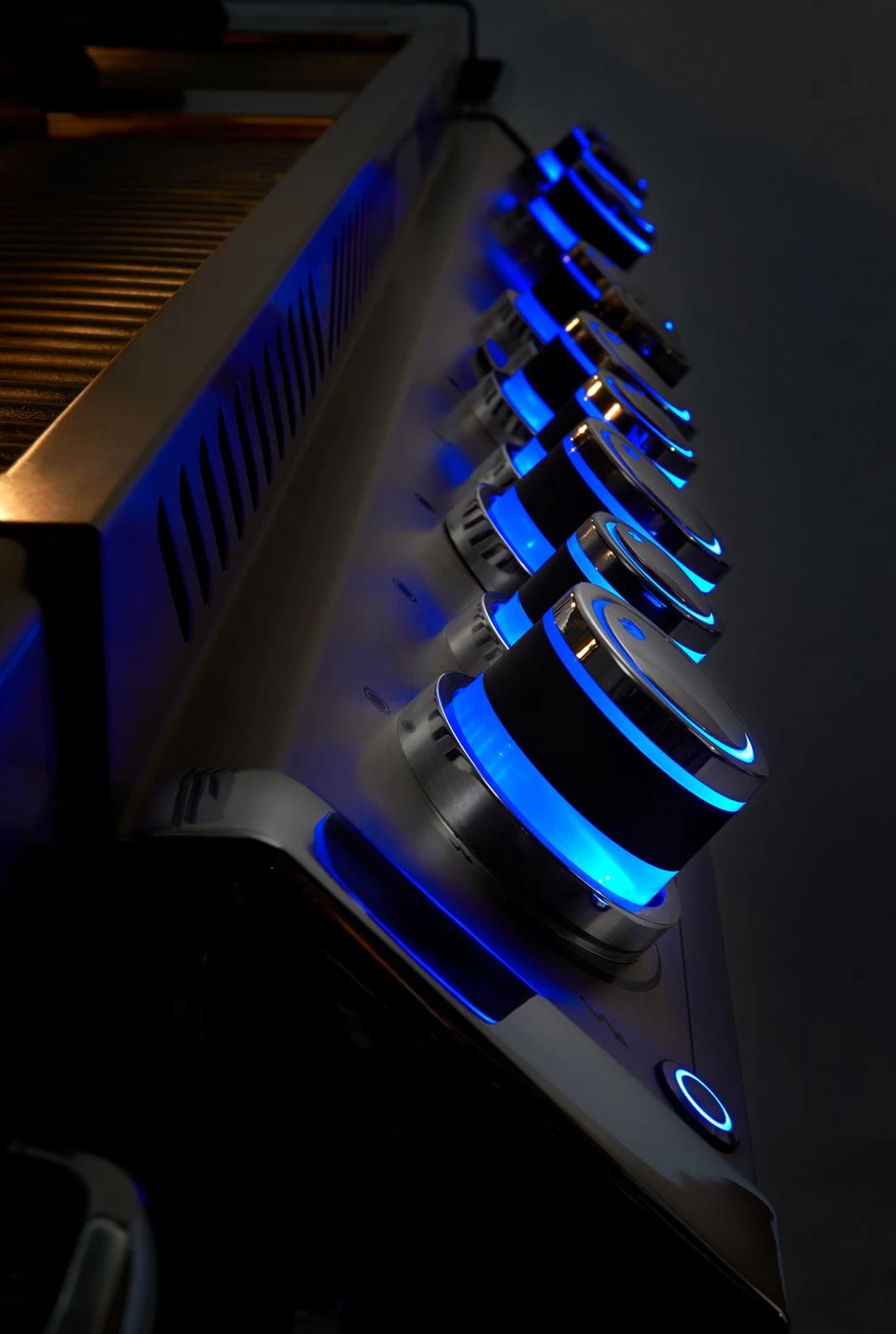 Napoleon Prestige Pro 665-3 Edelstahl Gasgrill Inkl. Drehspieß - X-DEAL Inkl. Napoleon Holzkohlegrill Kugelgrill Ø 57cm 14 Napoleon Prestige Pro 665-3 Edelstahl Gasgrill Inkl. Drehspieß - X-DEAL Inkl. Napoleon Holzkohlegrill Kugelgrill Ø 57cm – Bild 14