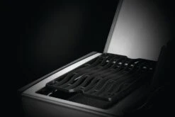 Napoleon Rogue SE 425 Gasgrill, Schwarz Mit Gussrosten - Hero Modell 2023 Inkl. Drehspieß - SMART Deal Inkl. Grillfürst Grill Control 28 Napoleon Rogue SE 425 Gasgrill, Schwarz Mit Gussrosten - Hero Modell 2023 Inkl. Drehspieß - SMART Deal Inkl. Grillfürst Grill Control -Angebote Grillgarten Store Napoleon Rogue SE Sizzle Zone 7