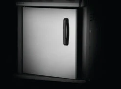 Napoleon Rogue SE 425 Edelstahl Gasgrill Mit Sizzle Zone Und Heckbrenner - Modell 2023 -Angebote Grillgarten Store Napoleon Rogue SE425 Unterschrank Tueren Edelstahl