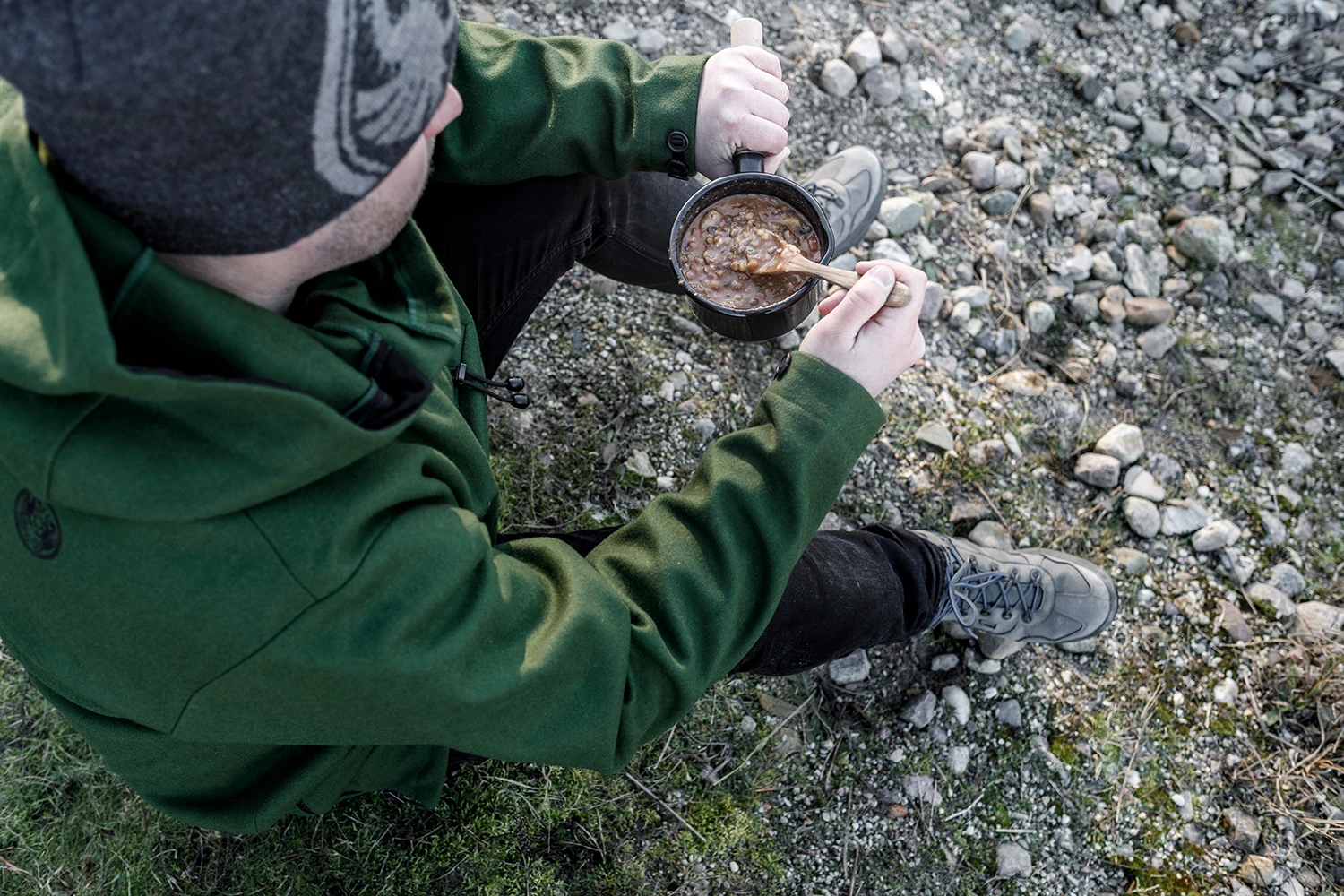 Petromax Emaille Stieltopf / 500 Ml / Schwarz 3 Petromax Emaille Stieltopf / 500 Ml / Schwarz – Bild 3