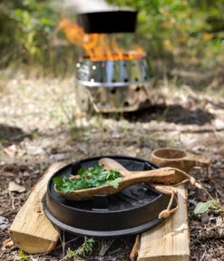 Petromax Griffschale Olivenholz / 23 Cm -Angebote Grillgarten Store Petromax Olivenholz Griffschale 23cm Lifestyle02