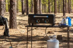 Pit Boss Plancha Grill Ultimate Plancha 2-Brenner - Mit Untergestell -Angebote Grillgarten Store Pit Boss Planchagrill Tischgrill Ultimate 2 Brenner