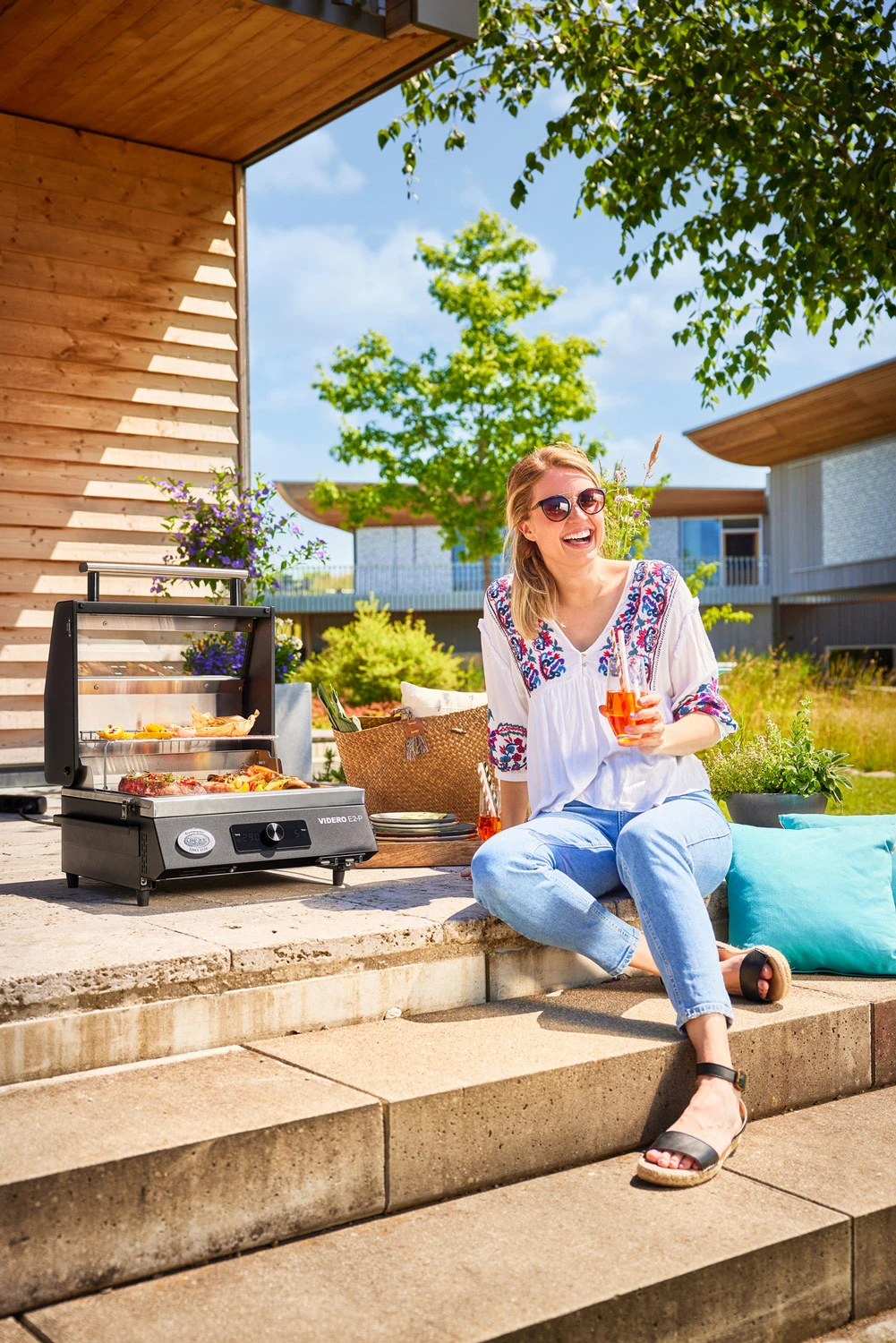 Rösle Elektrogrill Videro E2-P Campinggrill 7 Rösle Elektrogrill Videro E2-P Campinggrill – Bild 7