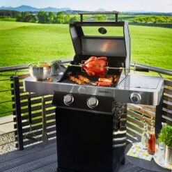 Rösle Gasgrill Videro G2 Schwarz - Modell 2022 14 Rösle Gasgrill Videro G2 Schwarz - Modell 2022 -Angebote Grillgarten Store Roesle Videro G2 Gasgrill Station Mood01