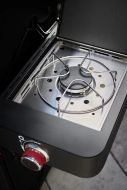 Rösle Videro G2-S VARIO+ Schwarz Gasgrill - FC Bayern Edition - Inkl. FC Bayern Abdeckhaube Und Grillbürste -Angebote Grillgarten Store Roesle Videro Seitenkocher FC Bayern Edition 4