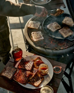 The Bastard Keramikgrill Classic Large - Complete - Schwarz Glänzend - Modell 2023 -Angebote Grillgarten Store The Bastard Large Keramikgrill Complete