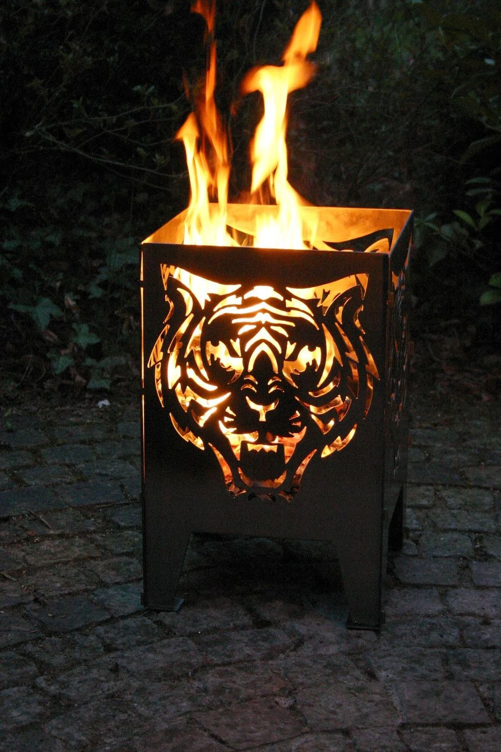 SvenskaV Feuerkorb Tiger XXL 1 SvenskaV Feuerkorb Tiger XXL
