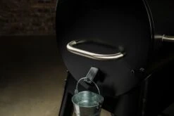 Traeger Pelletgrill Pro D2 780 - Black 18 Traeger Pelletgrill Pro D2 780 - Black -Angebote Grillgarten Store Traeger Pelletgrill Pro Handle