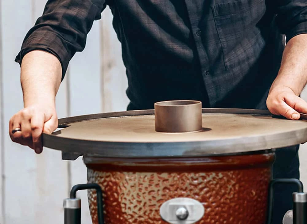 Monolith Feuerplatte Für ICON / JUNIOR Pro-Serie 2.0 Keramikgrill - Durchmesser 60 Cm 4 Monolith Feuerplatte Für ICON / JUNIOR Pro-Serie 2.0 Keramikgrill - Durchmesser 60 Cm – Bild 4