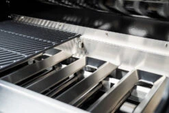 Outdoorchef Dualchef 425 G BZ Gasgrill Mit Blazing Zone Infrarotbrenner + DGS Gusseisen Grillrost 2 Stk.+ DGS Gemüse Grillrost 2 Stk. -Angebote Grillgarten Store outdoorchef dualchef 425 g flammenverteiler 18 700 16