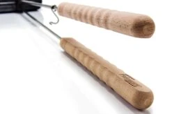 Petromax Waffeleisen -Angebote Grillgarten Store petromax waffeleisen griff detail